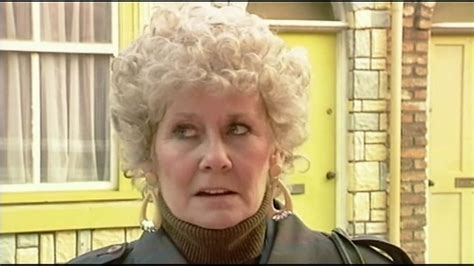 vera coronation street|Liz Dawn .